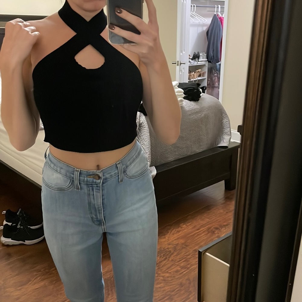 Crop top